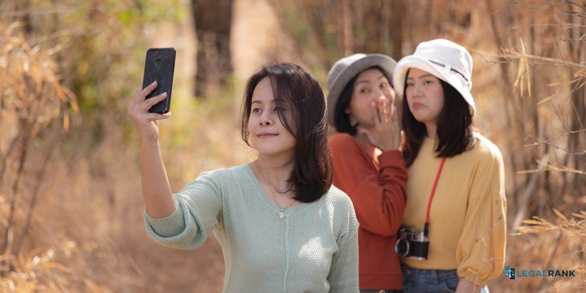 injurias y calumnias en redes sociales