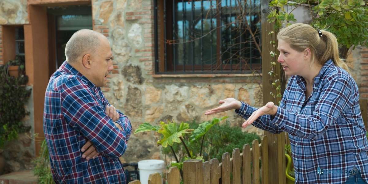 CONVERSACION CON EL VECINO