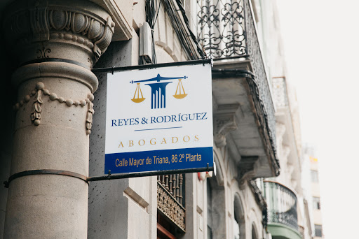 Reyes & Rodríguez