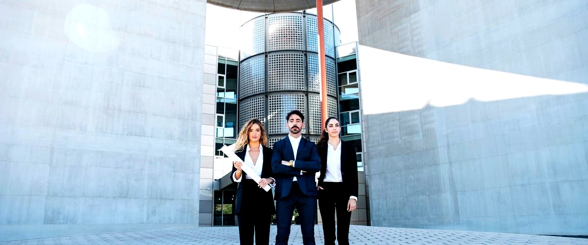 ¿Cuál es el sueldo medio de un abogado laboral en Mataró (Barcelona)?