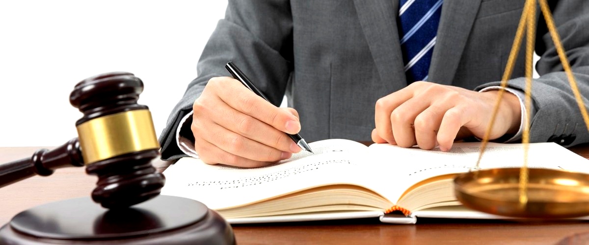 ¿Cuáles son las áreas de especialización de un abogado de mediación y arbitraje?
