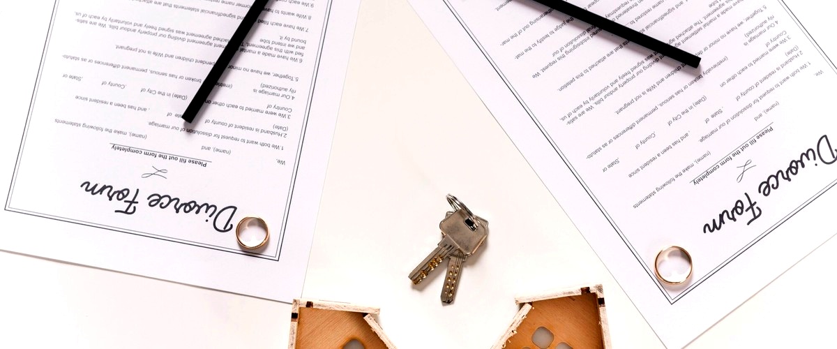 ¿Cuáles son los trámites más comunes que realizan las empresas de abogados hipotecarios y notariales?