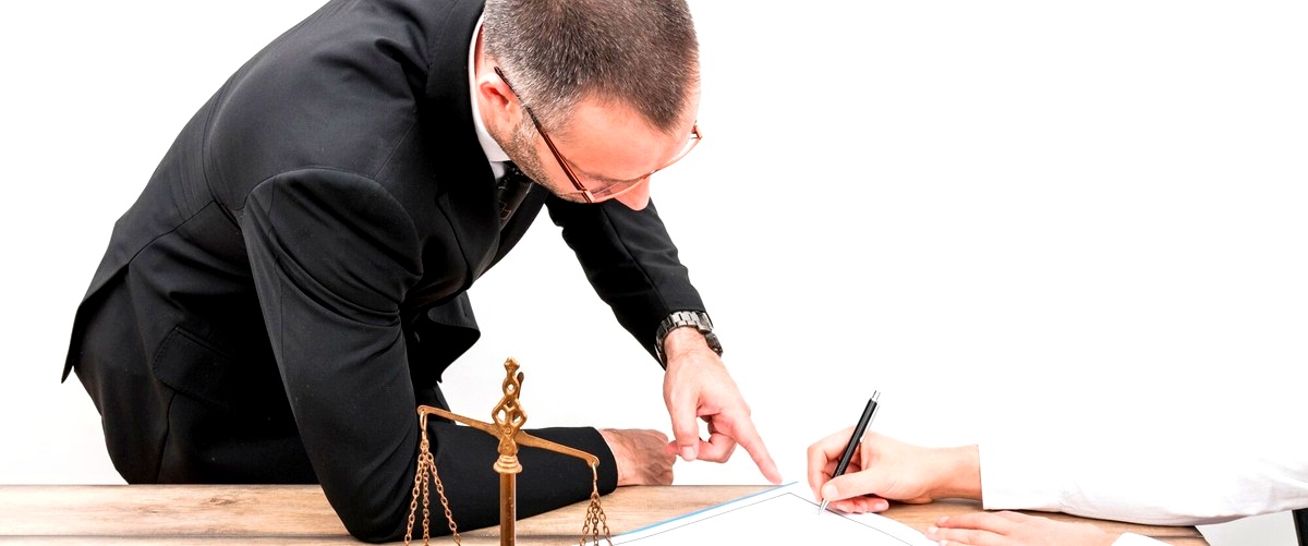 ¿Cuánto cuesta contratar los servicios de un abogado penalista en Asturias, España?
